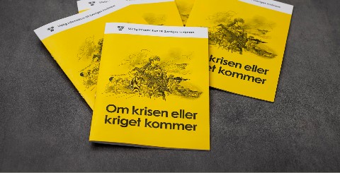 Några broschyrer "Om krisen eller kriget kommer" 